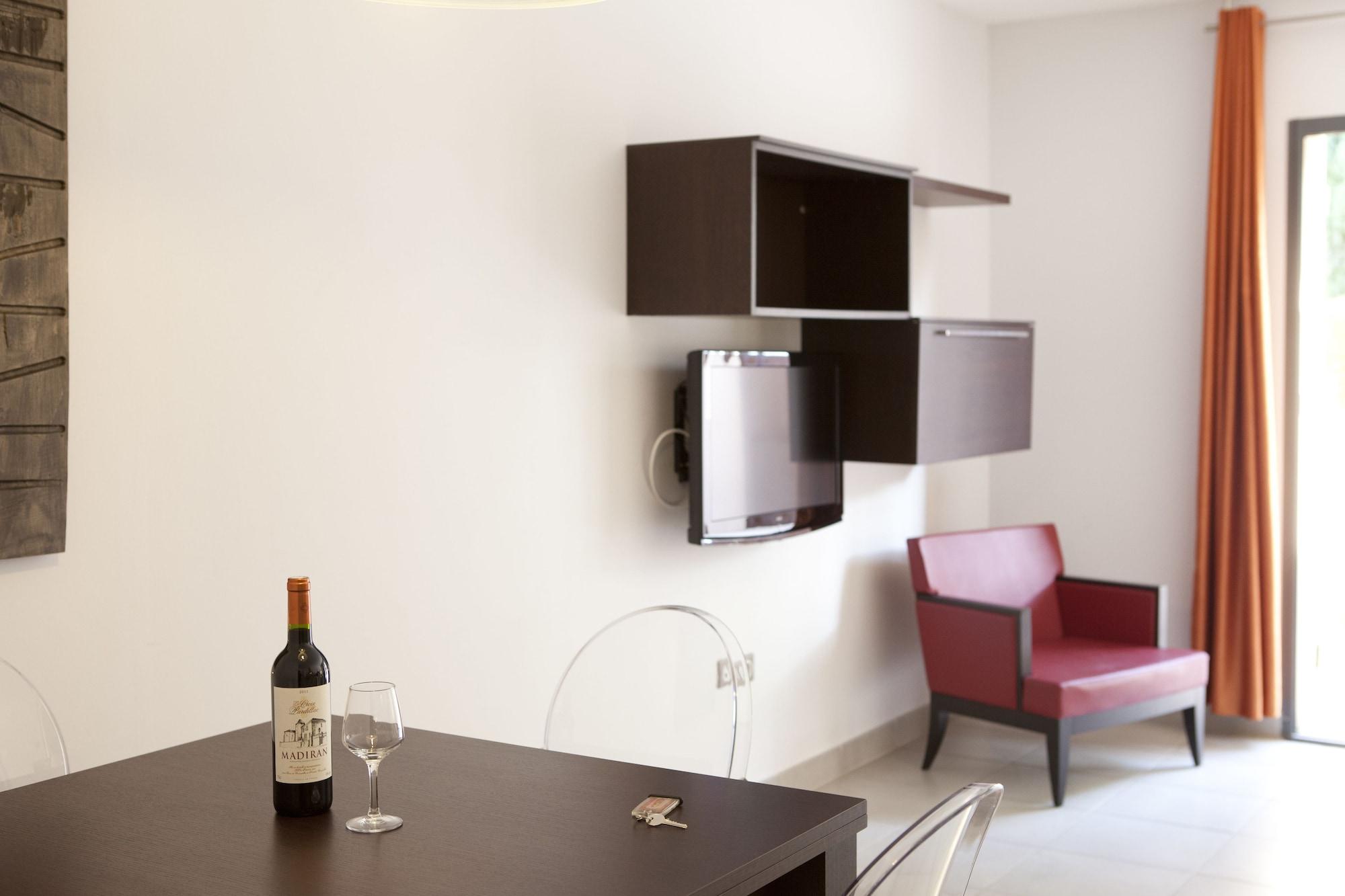 Mas De Valrugues Holifrance Lejlighedshotel Saint-Rémy-de-Provence Eksteriør billede