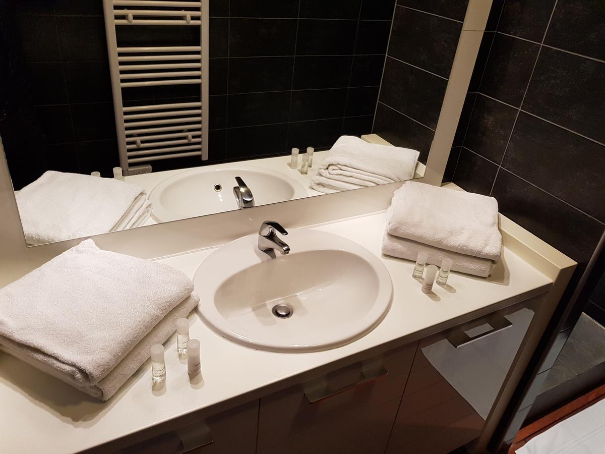 Mas De Valrugues Holifrance Lejlighedshotel Saint-Rémy-de-Provence Eksteriør billede